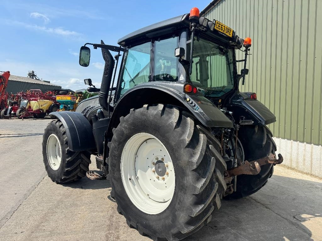 Valtra T163 Direct - Farm tractor: picture 4 Valtra T163 Direct - Farm tractor: picture 4