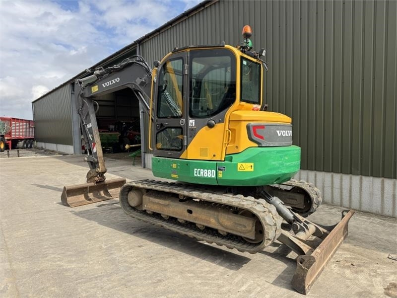 Volvo ECR88D Tracked Digger - Articulated dumper: picture 4 Volvo ECR88D Tracked Digger - Articulated dumper: picture 4