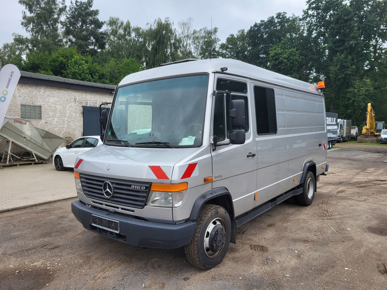 MERCEDES-BENZ Vario 816D - Van: picture 1 MERCEDES-BENZ Vario 816D - Van: picture 1