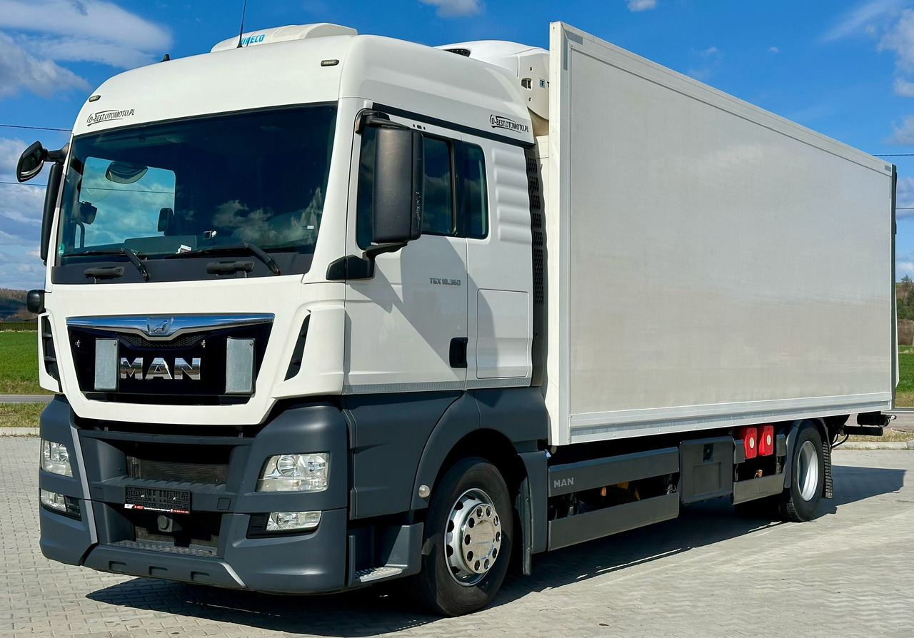 MAN TGX 18.360 / CHŁODNIA / WINDA / AUTOMAT / 19 EUROPALET / THERMO KING / SYPIALKA / SPROWADZONY - Refrigerator truck: picture 2 MAN TGX 18.360 / CHŁODNIA / WINDA / AUTOMAT / 19 EUROPALET / THERMO KING / SYPIALKA / SPROWADZONY - Refrigerator truck: picture 2
