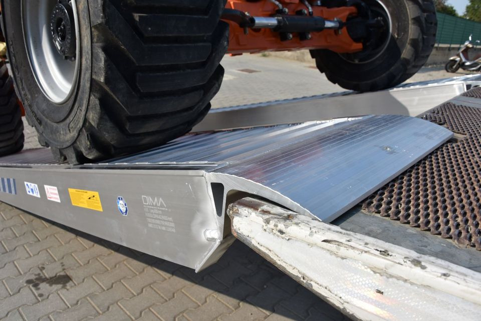 2024 Aluminium-Auffahrrampen 3280 Kg 3500mm lang ohne Rand - Loading ramp: picture 1 2024 Aluminium-Auffahrrampen 3280 Kg 3500mm lang ohne Rand - Loading ramp: picture 1