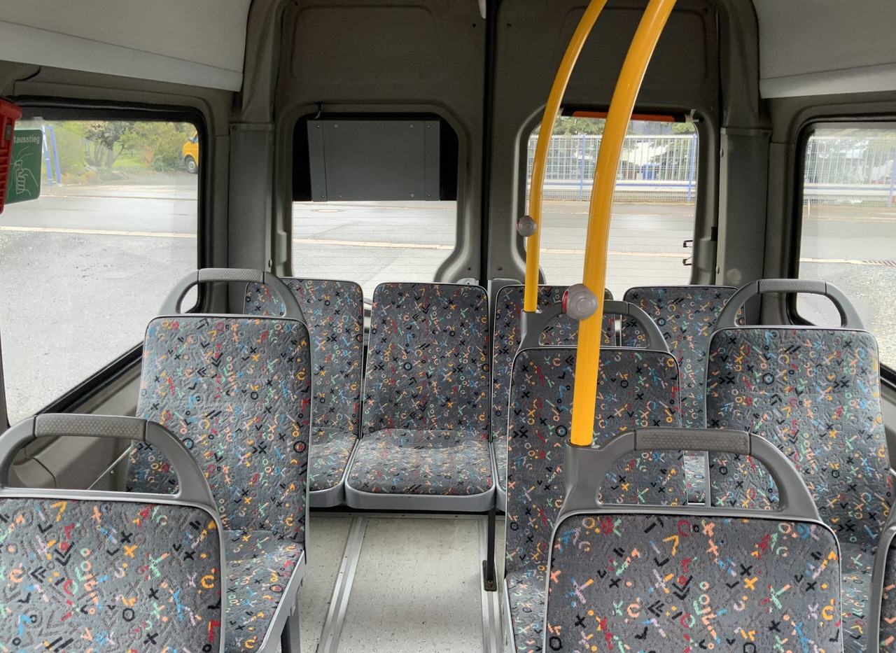 Lease a Mercedes-Benz 515 CDI Sprinter Mercedes-Benz 515 CDI Sprinter: picture 11