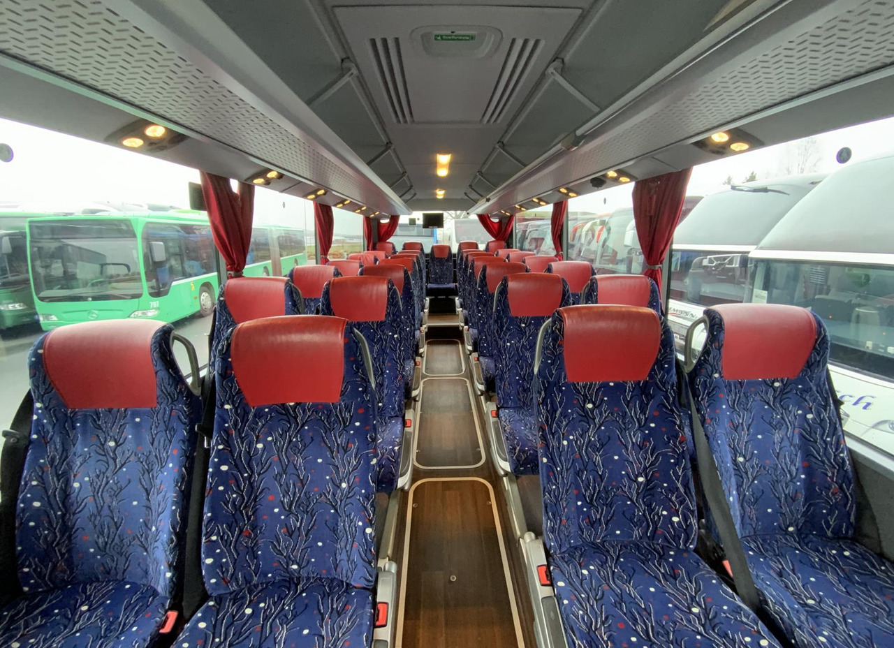 Suburban bus Mercedes-Benz Integro L: picture 18
