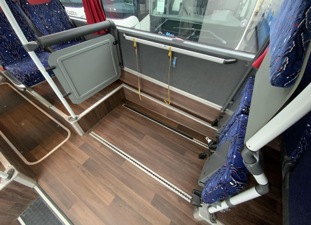 Suburban bus Mercedes-Benz Integro L: picture 16