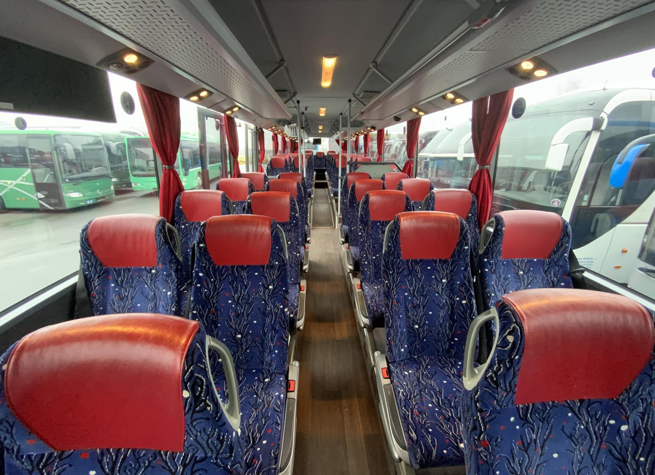 Suburban bus Mercedes-Benz Integro L: picture 13