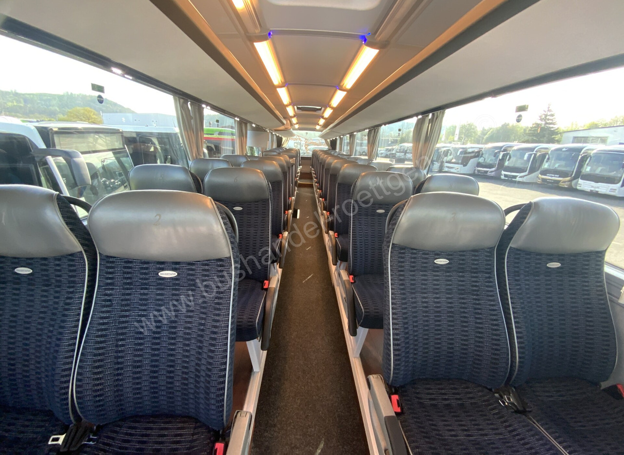 Lease a Neoplan Cityliner Neoplan Cityliner: picture 11
