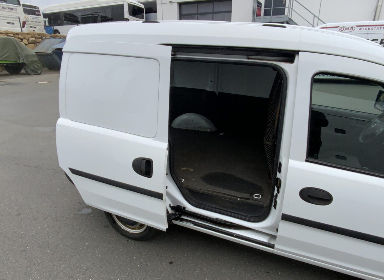 Opel Combo-C-Van - Car: picture 5 Opel Combo-C-Van - Car: picture 5