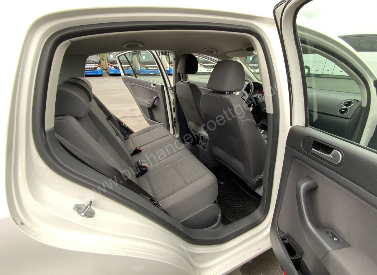 Car Volkswagen Golf Plus 2.0 TDI: picture 12