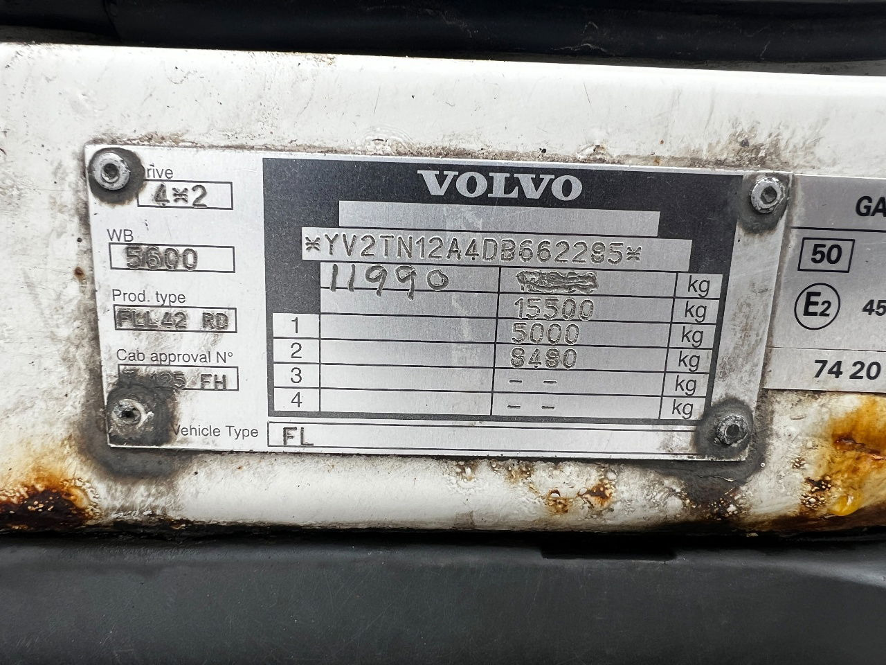 Lease a  Volvo FL 12.240 Euro 5, NL truck Volvo FL 12.240 Euro 5, NL truck: picture 11