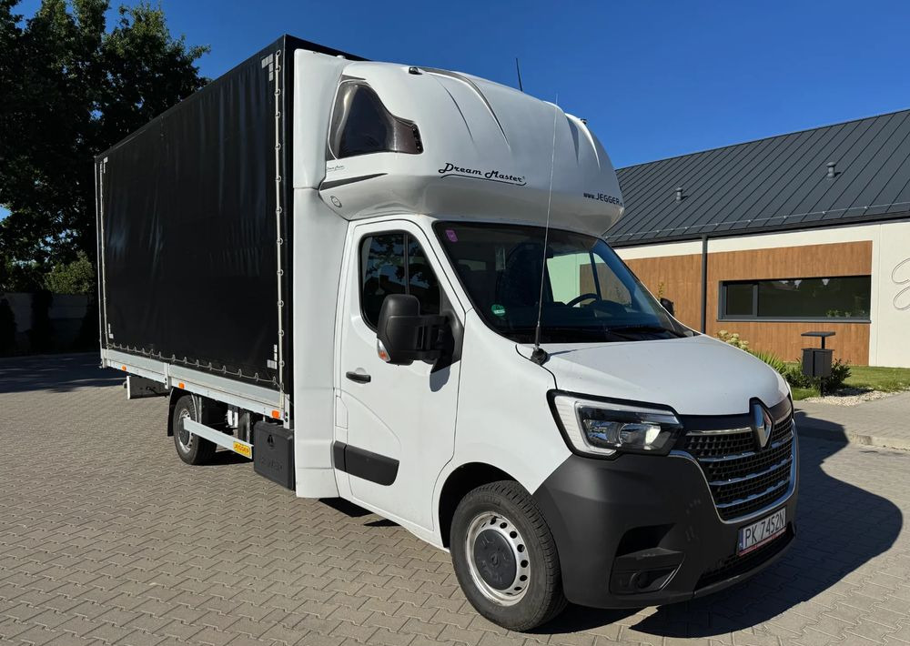 Renault Master - Curtain side van: picture 3 Renault Master - Curtain side van: picture 3