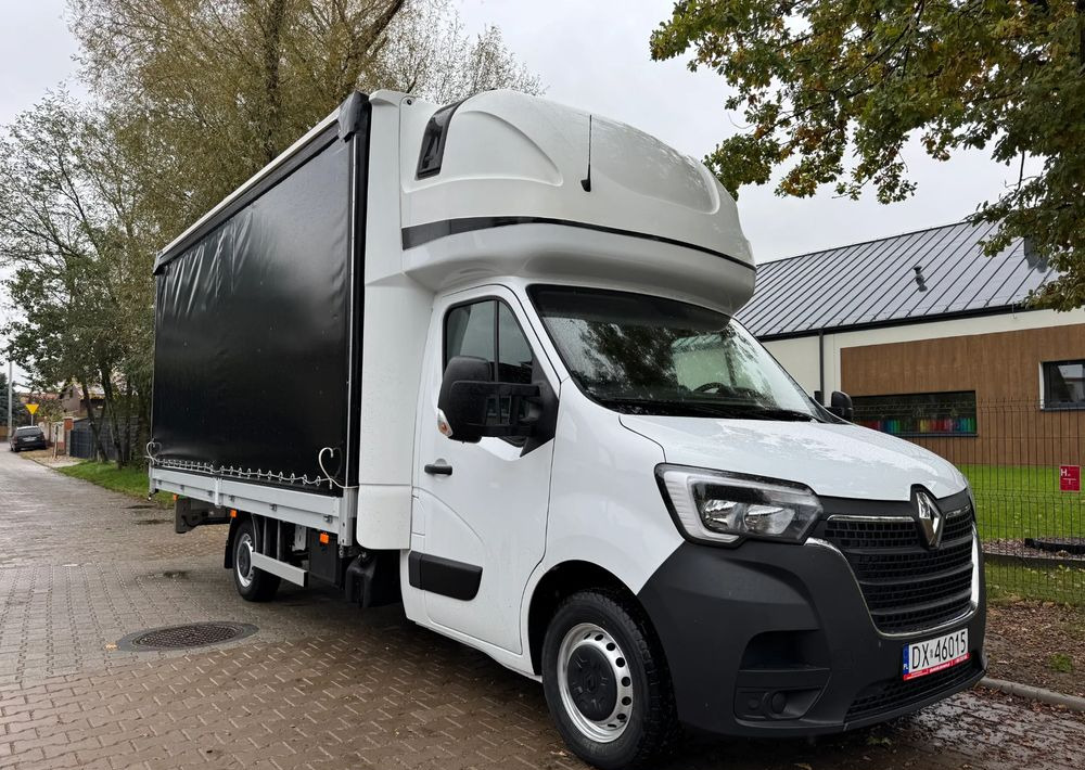 Renault Master - Curtain side van: picture 2 Renault Master - Curtain side van: picture 2