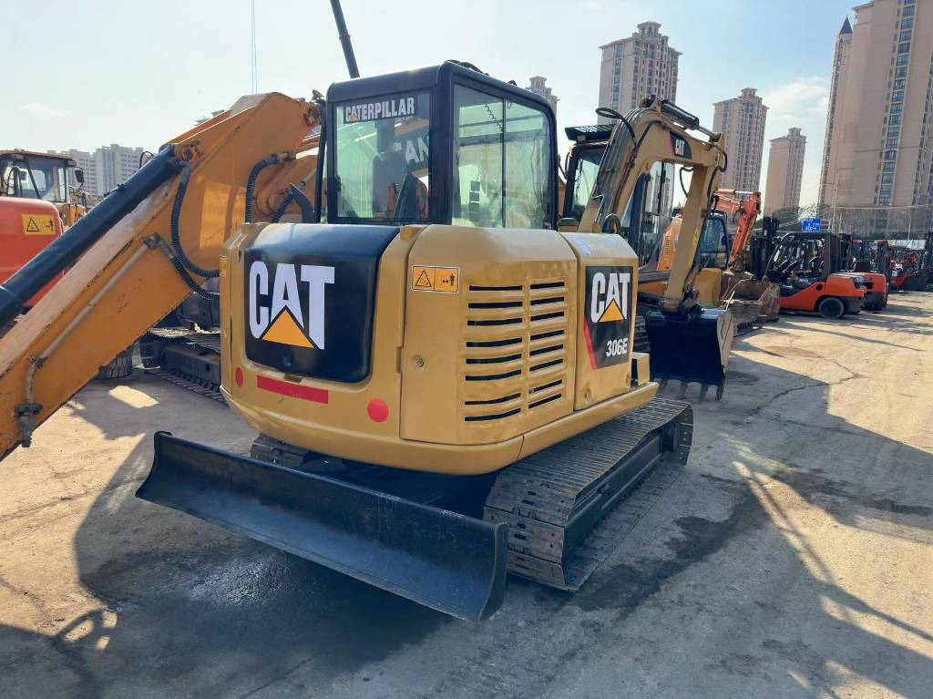 CAT 306E - Mini excavator: picture 1 CAT 306E - Mini excavator: picture 1