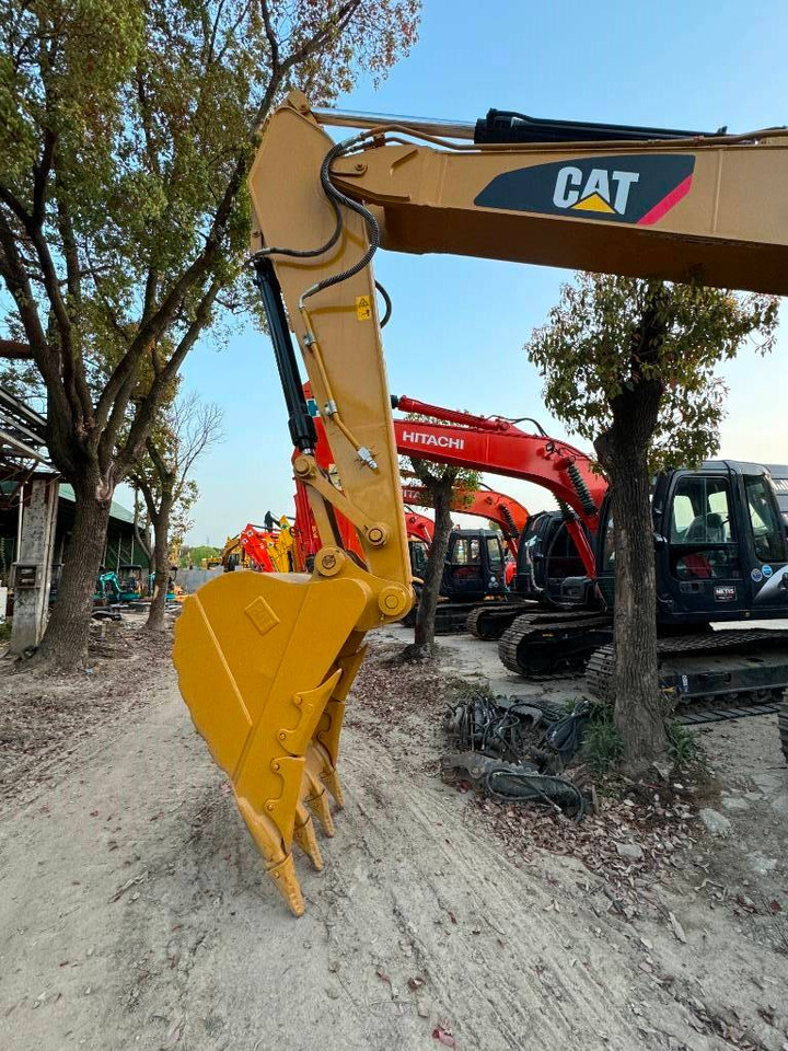 CAT 320 D-C7.1 enging - Crawler excavator: picture 4 CAT 320 D-C7.1 enging - Crawler excavator: picture 4