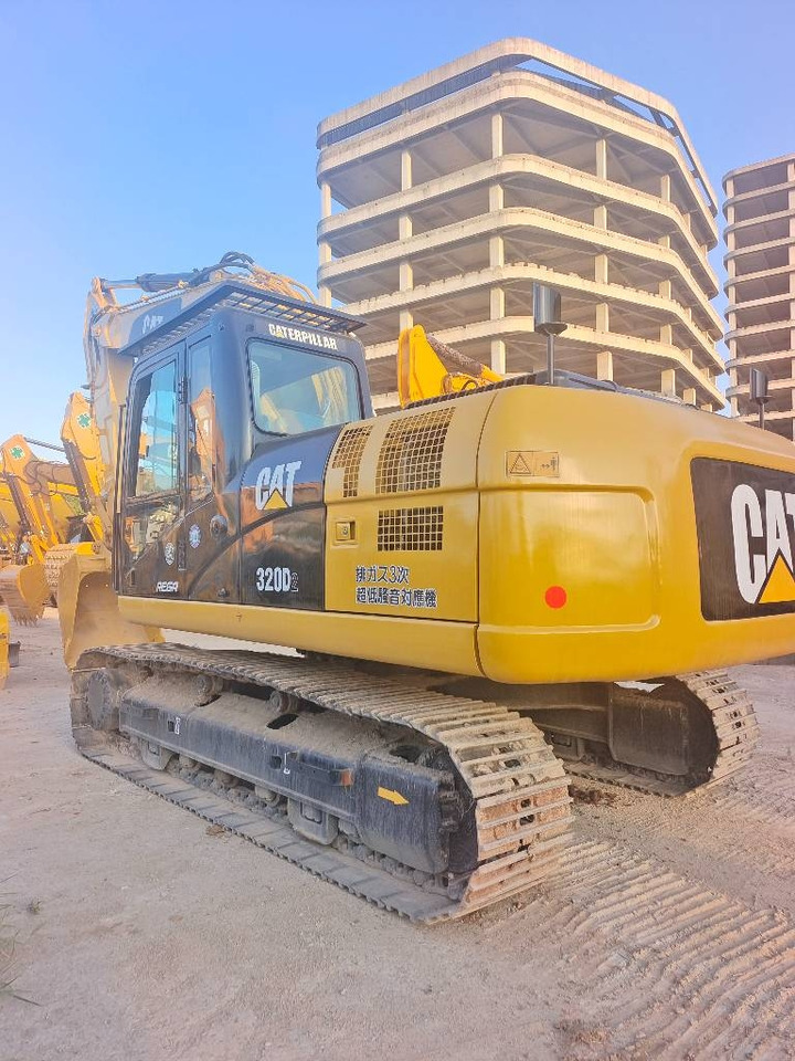 CAT 320 D - Crawler excavator: picture 1 CAT 320 D - Crawler excavator: picture 1