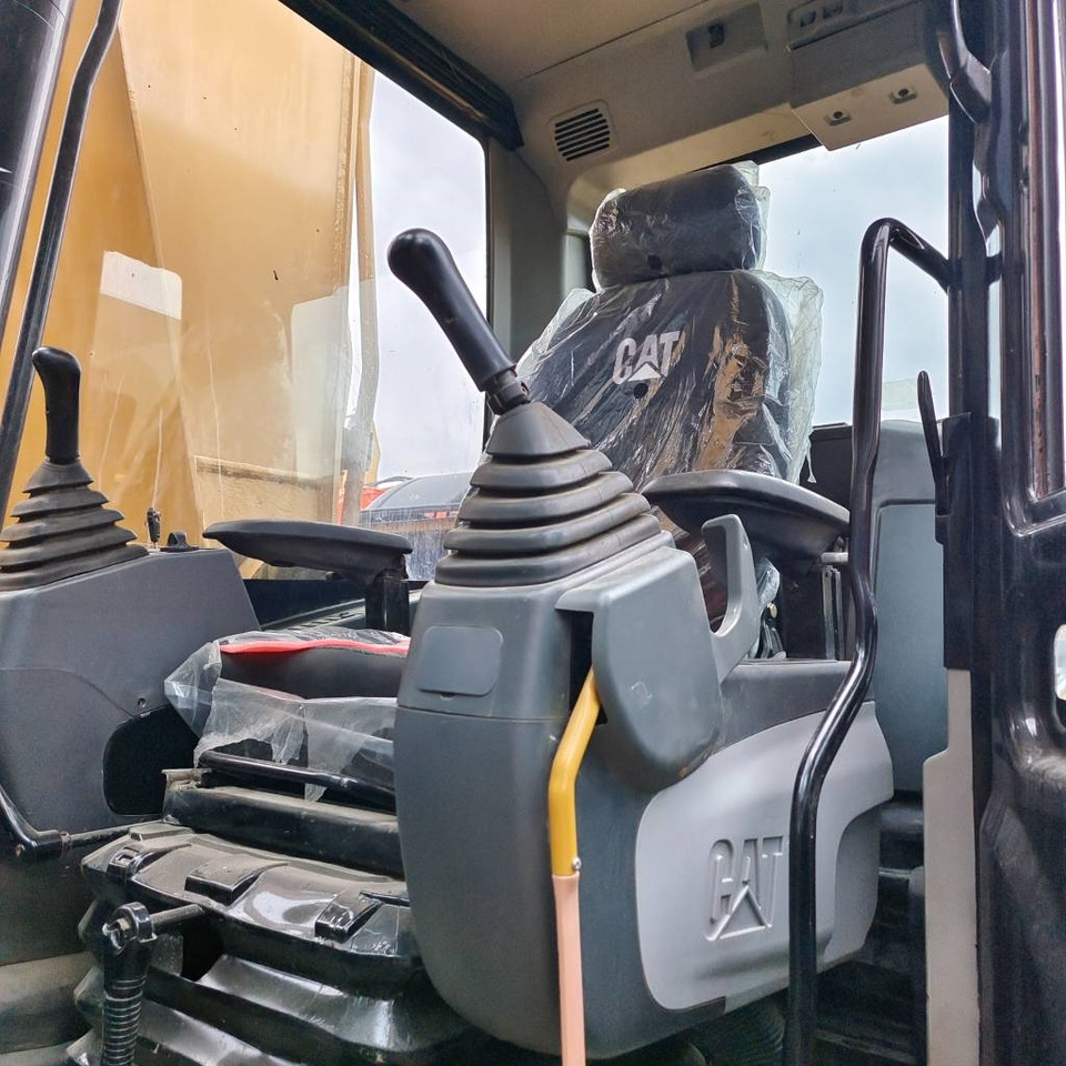 CAT 325 D - Crawler excavator: picture 5 CAT 325 D - Crawler excavator: picture 5