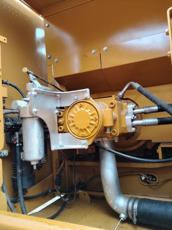 CAT 330GC - Crawler excavator: picture 5 CAT 330GC - Crawler excavator: picture 5