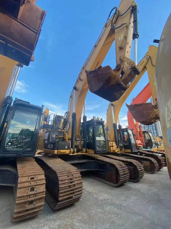Crawler excavator CAT 349 EL: picture 8