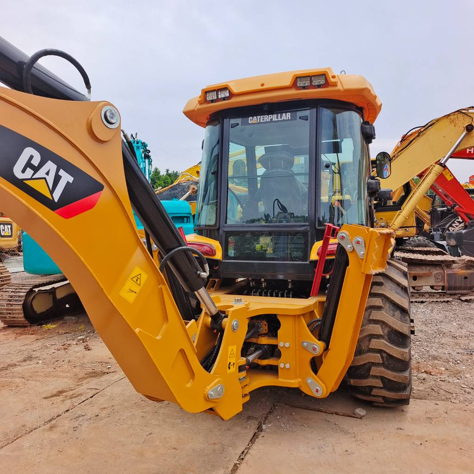 CAT 430 F - Backhoe loader: picture 5 CAT 430 F - Backhoe loader: picture 5