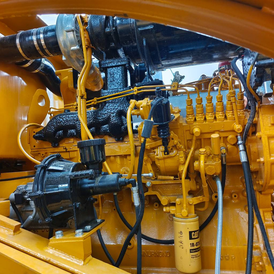 Wheel loader CAT 966 H: picture 9