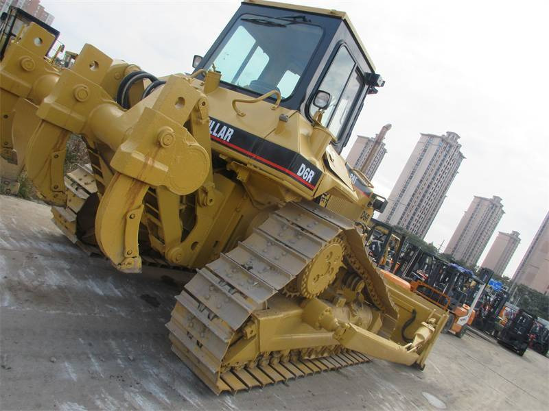 CAT D 6 R - Grader: picture 1 CAT D 6 R - Grader: picture 1