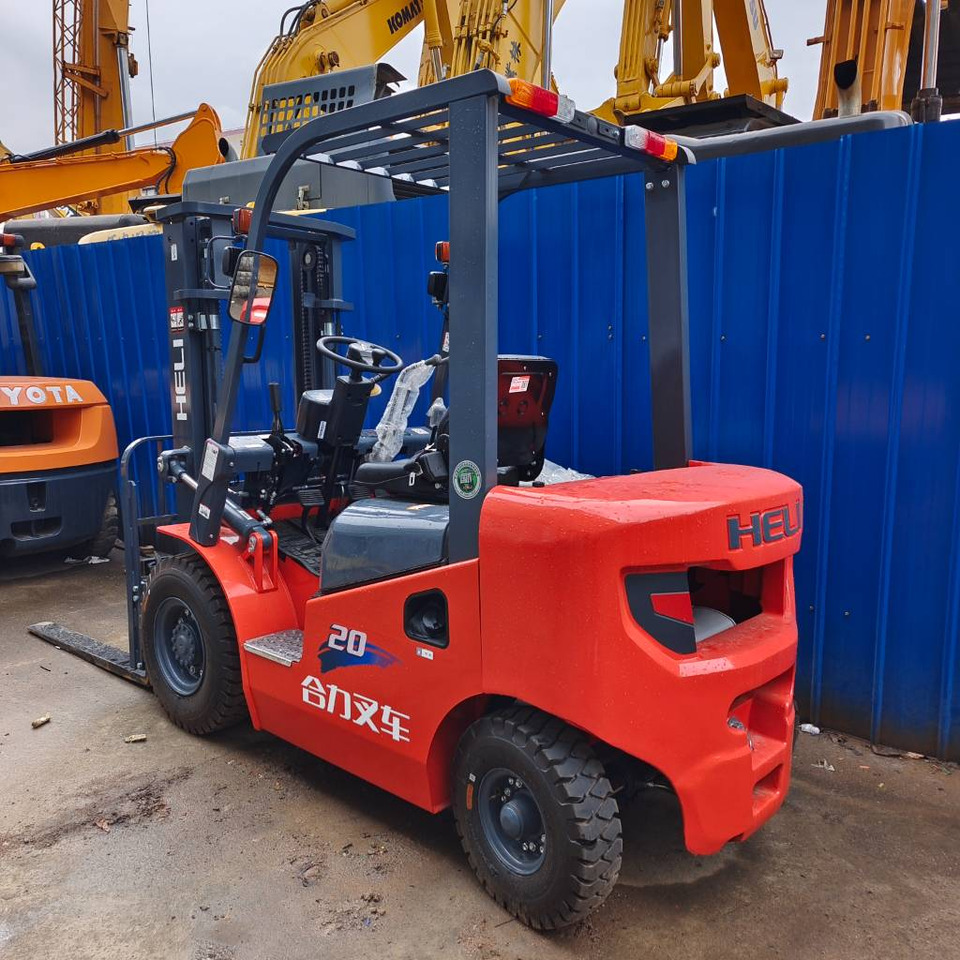 Heli FD30 - Diesel forklift: picture 3 Heli FD30 - Diesel forklift: picture 3