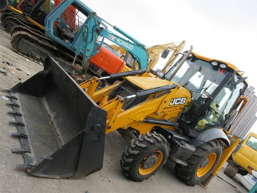 JCB 3 CX - Backhoe loader: picture 1 JCB 3 CX - Backhoe loader: picture 1