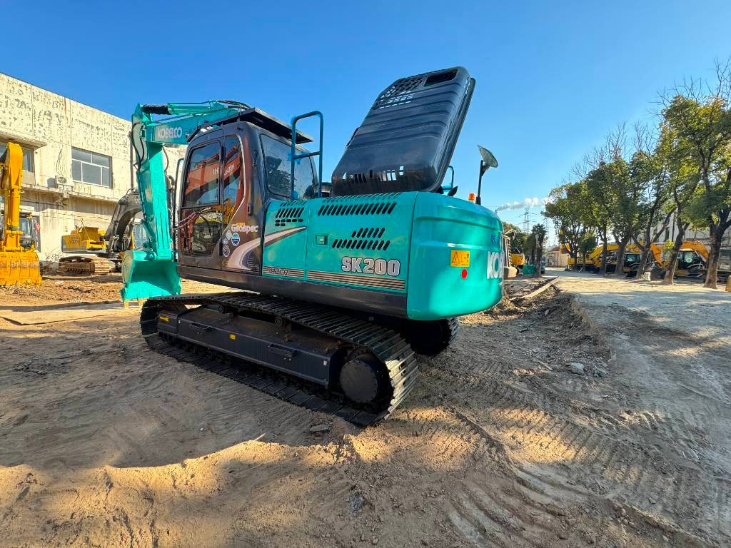 Kobelco SK 200-8 - Crawler excavator: picture 4 Kobelco SK 200-8 - Crawler excavator: picture 4