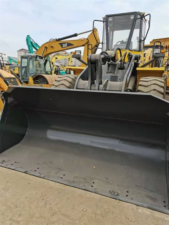 Wheel loader Komatsu WA 380: picture 13 Wheel loader Komatsu WA 380: picture 13