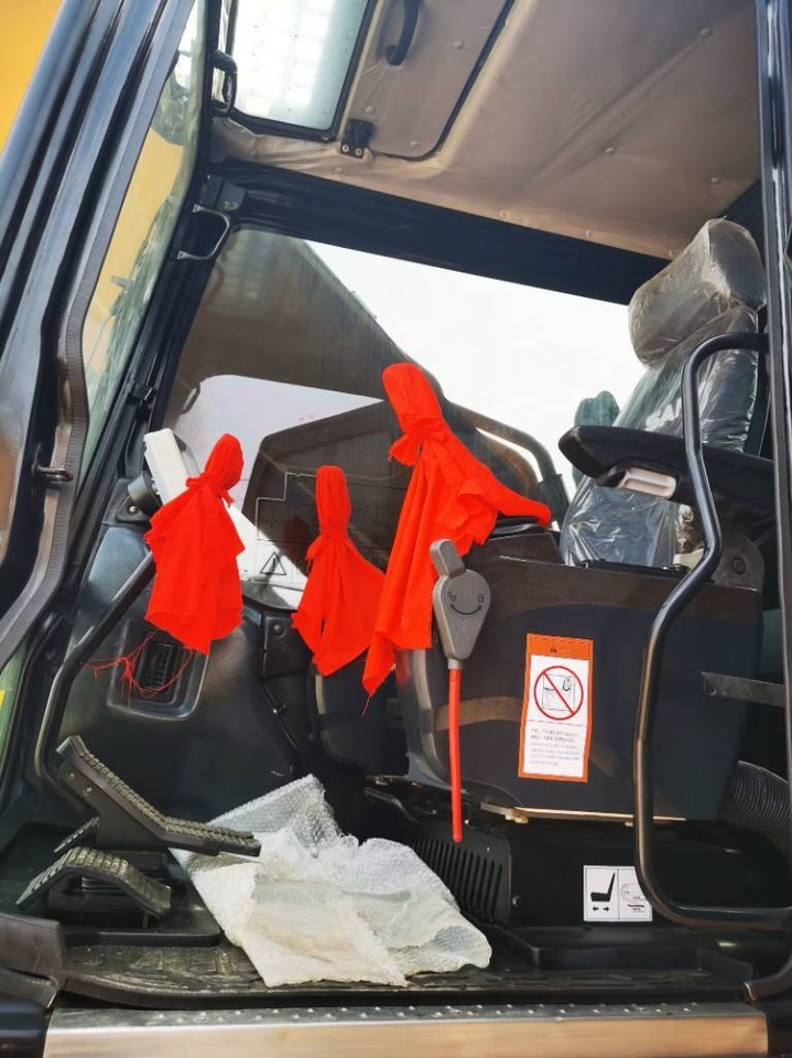 Crawler excavator Sany SY 365 H: picture 10