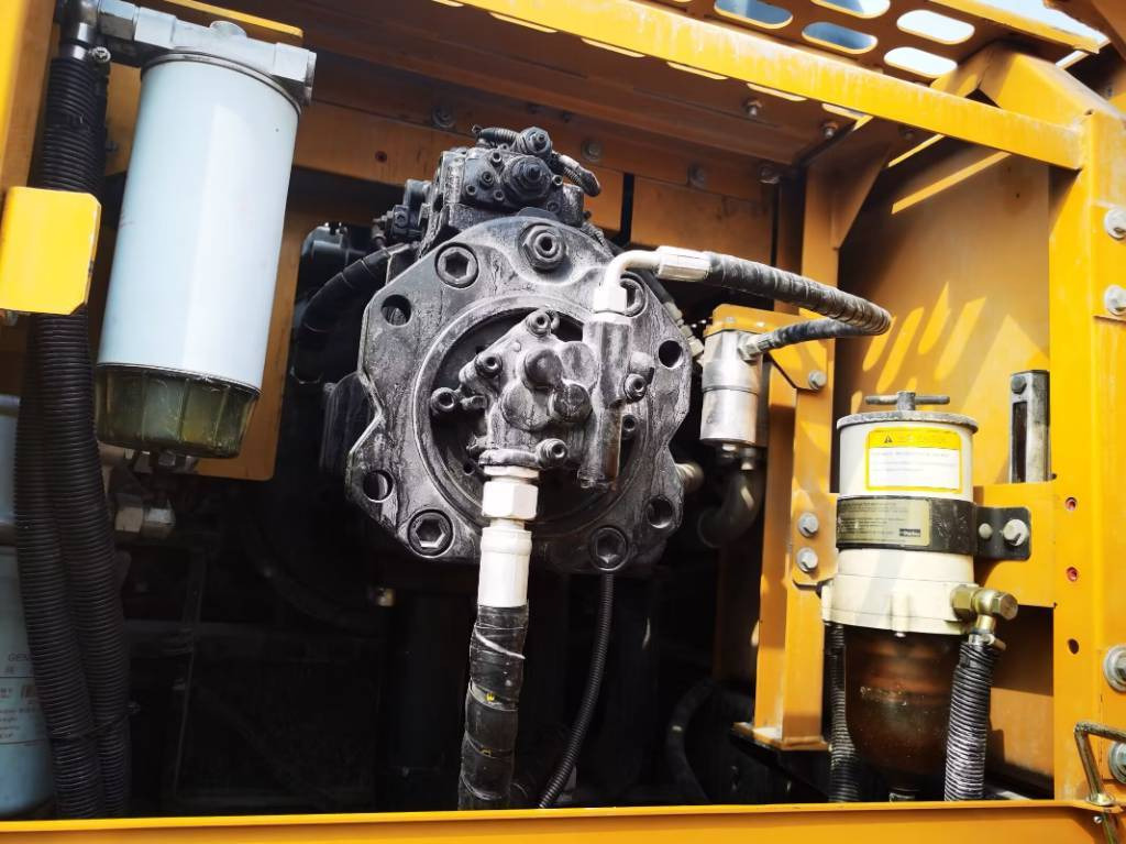 Crawler excavator Sany SY 365 H: picture 9