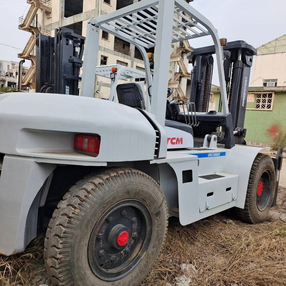 TCM FD 100 - Diesel forklift: picture 4 TCM FD 100 - Diesel forklift: picture 4