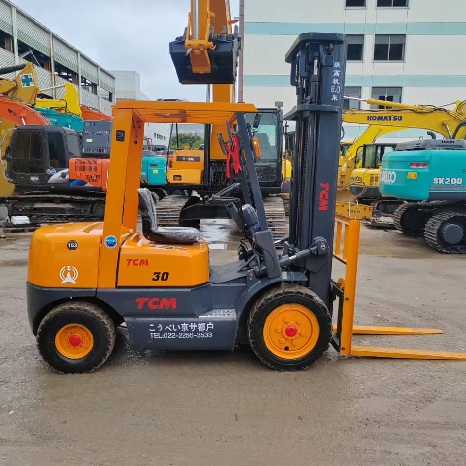 Toyota FD30 - Diesel forklift: picture 4 Toyota FD30 - Diesel forklift: picture 4
