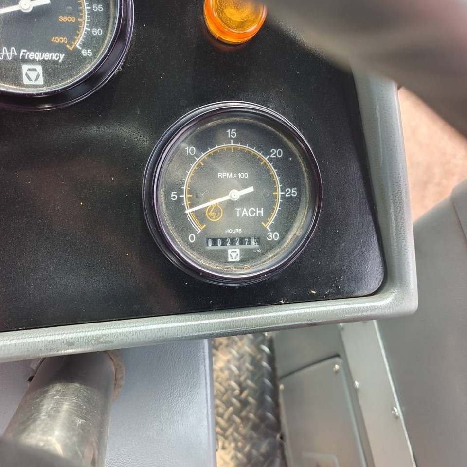 Compactor XCMG XS 143J: picture 16 Compactor XCMG XS 143J: picture 16