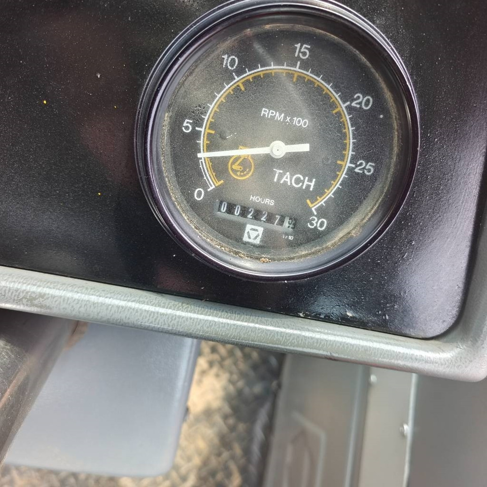 Compactor XCMG XS 143J: picture 17 Compactor XCMG XS 143J: picture 17