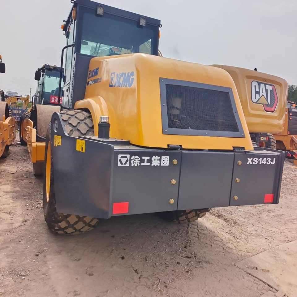 Compactor XCMG XS 143J: picture 7 Compactor XCMG XS 143J: picture 7