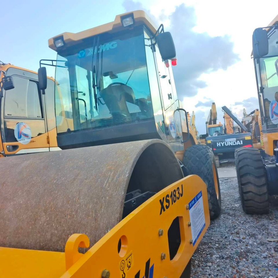 XCMG XS 183 J - Compactor: picture 2 XCMG XS 183 J - Compactor: picture 2