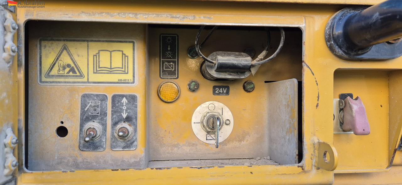 CAT 966 MXE | CAT Payload System | Klimaanlage | Rückfahrkamera | Schaufel - Wheel loader: picture 5 CAT 966 MXE | CAT Payload System | Klimaanlage | Rückfahrkamera | Schaufel - Wheel loader: picture 5