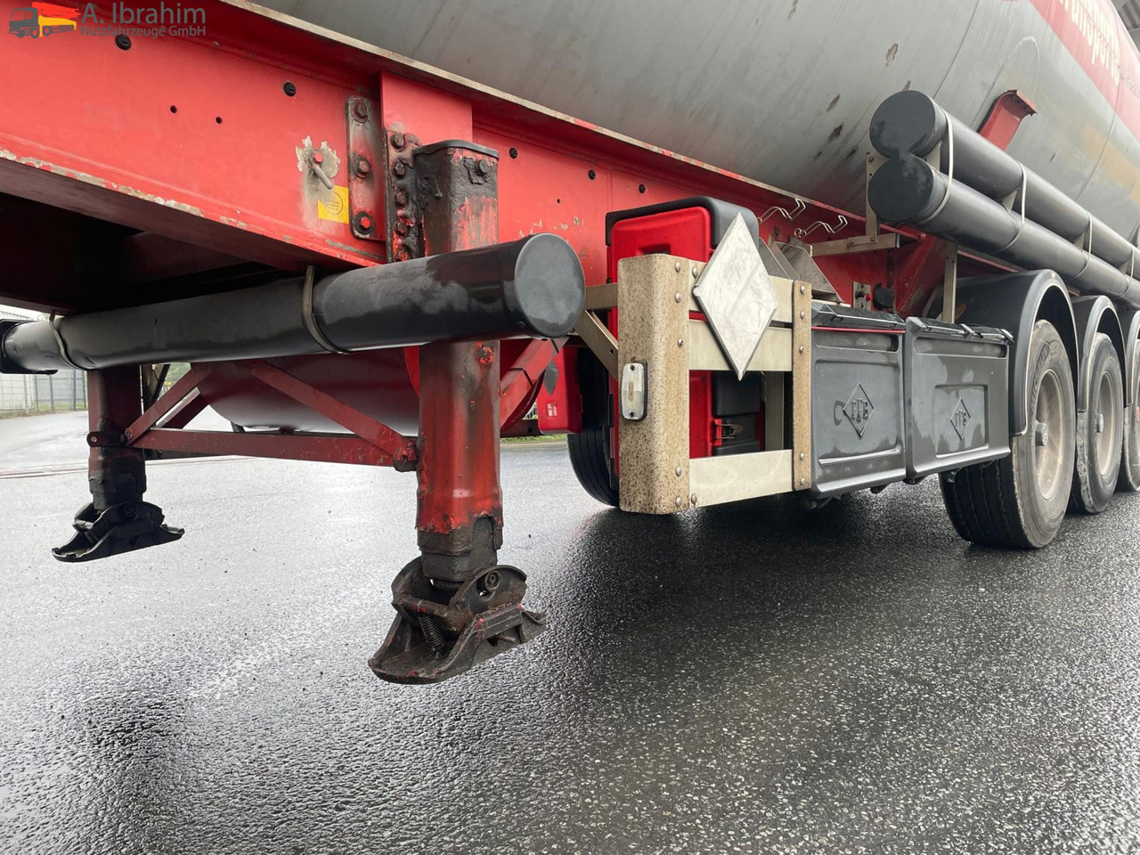 Feldbinder KIP 57.3 Kippsilo 57 m³ | Scheibenbremse | 24V Hydraulik - Silo semi-trailer: picture 4 Feldbinder KIP 57.3 Kippsilo 57 m³ | Scheibenbremse | 24V Hydraulik - Silo semi-trailer: picture 4