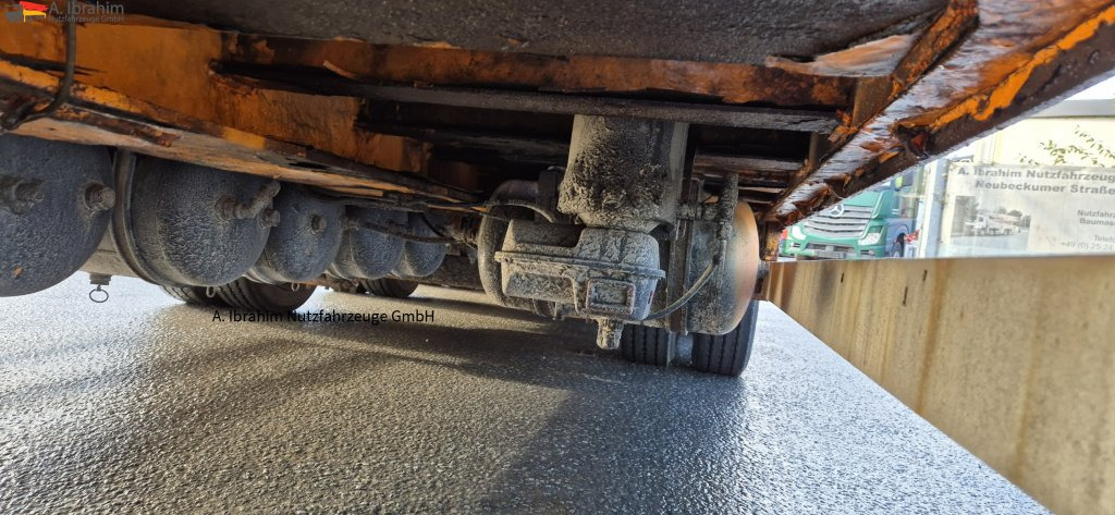 Goldhofer TN-L5-39/80 5 achs Tieflader, 5. Achse nachlaufgelenkt Rost ja, Substanz ok - Low loader trailer: picture 5 Goldhofer TN-L5-39/80 5 achs Tieflader, 5. Achse nachlaufgelenkt Rost ja, Substanz ok - Low loader trailer: picture 5