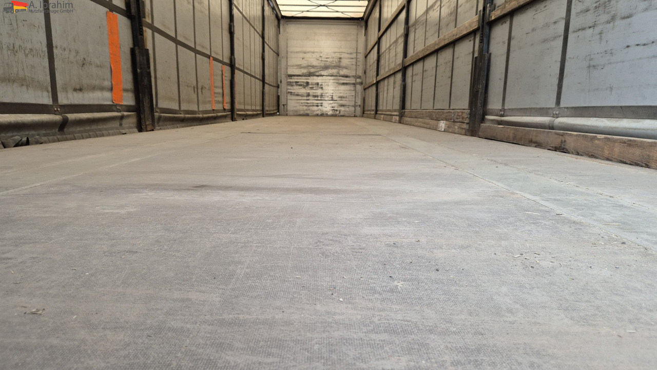 Kögel SN24 Standard, neutrale Plane Edscha, XXL Zertifikat - Curtainsider semi-trailer: picture 3 Kögel SN24 Standard, neutrale Plane Edscha, XXL Zertifikat - Curtainsider semi-trailer: picture 3