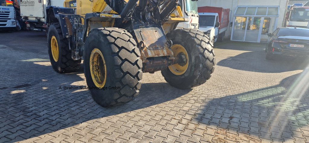 Komatsu WA 200 technisch ok. technische Wartung beim Komatsu Service - Wheel loader: picture 3 Komatsu WA 200 technisch ok. technische Wartung beim Komatsu Service - Wheel loader: picture 3