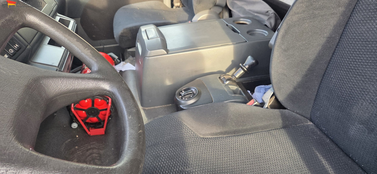 MAN TGM 18.290 Carrier Supra 950 U | LBW | 2 Kammer MT | Schneeketten - Refrigerator truck: picture 3 MAN TGM 18.290 Carrier Supra 950 U | LBW | 2 Kammer MT | Schneeketten - Refrigerator truck: picture 3