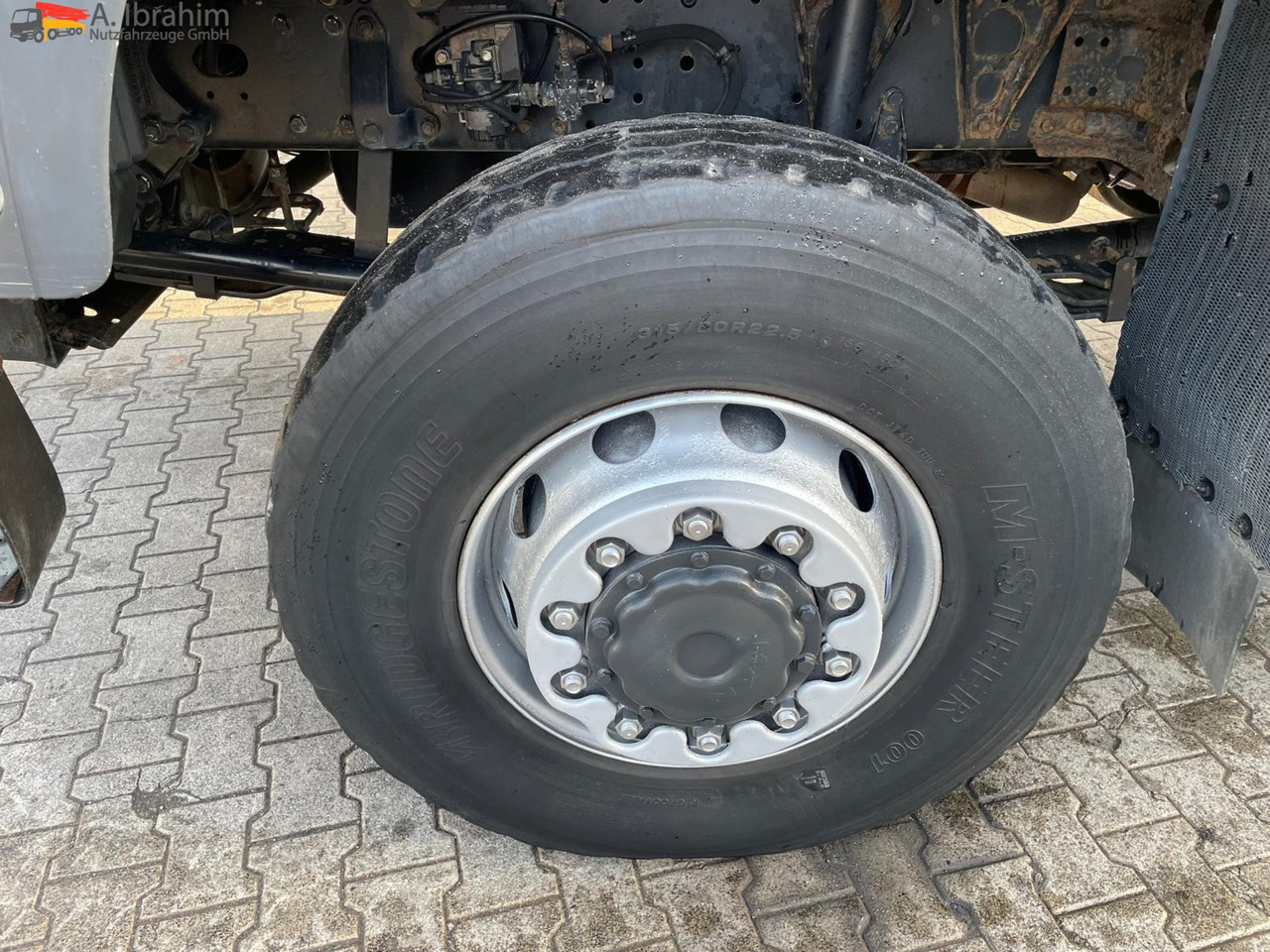 MAN TGS 26.480 Meiller 3 Seiten, Blatt Blatt, 6x6, Schalter ,3 Pedals - Tipper: picture 5 MAN TGS 26.480 Meiller 3 Seiten, Blatt Blatt, 6x6, Schalter ,3 Pedals - Tipper: picture 5