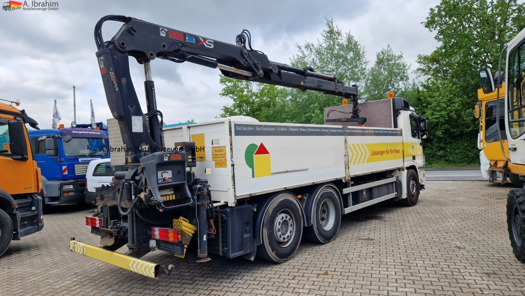 Crane truck, Dropside/ Flatbed truck Mercedes-Benz 2541L Baustoff mit HIAB 122, Palettengabel Lift-Lenkachse: picture 13