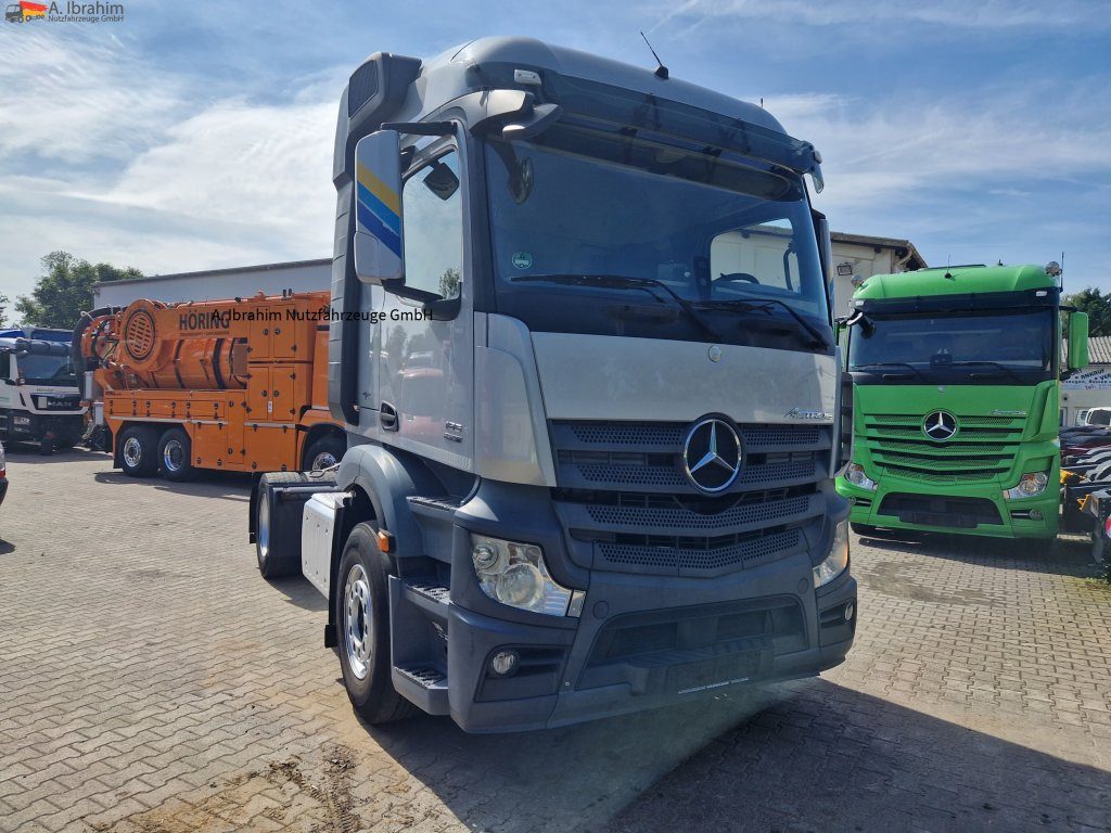 Tractor unit Mercedes-Benz 1845 Retarder, Klima, Navi Schneeketten, Euro 5: picture 9