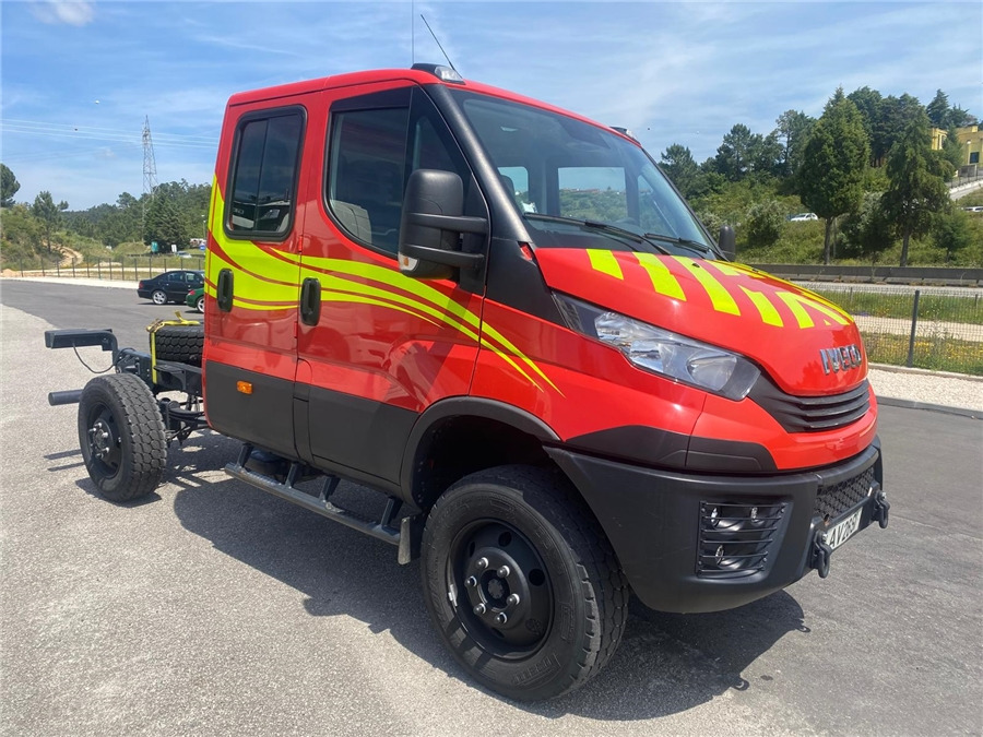 Iveco 70-S180 4X4 - Cab chassis truck: picture 2 Iveco 70-S180 4X4 - Cab chassis truck: picture 2