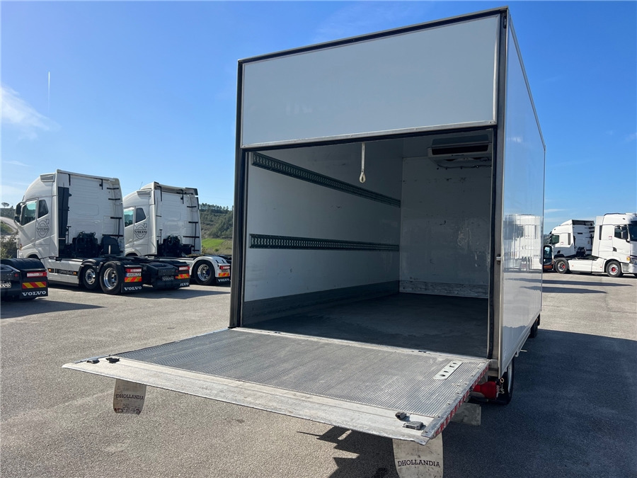 Refrigerated van Iveco daily 35-180: picture 7