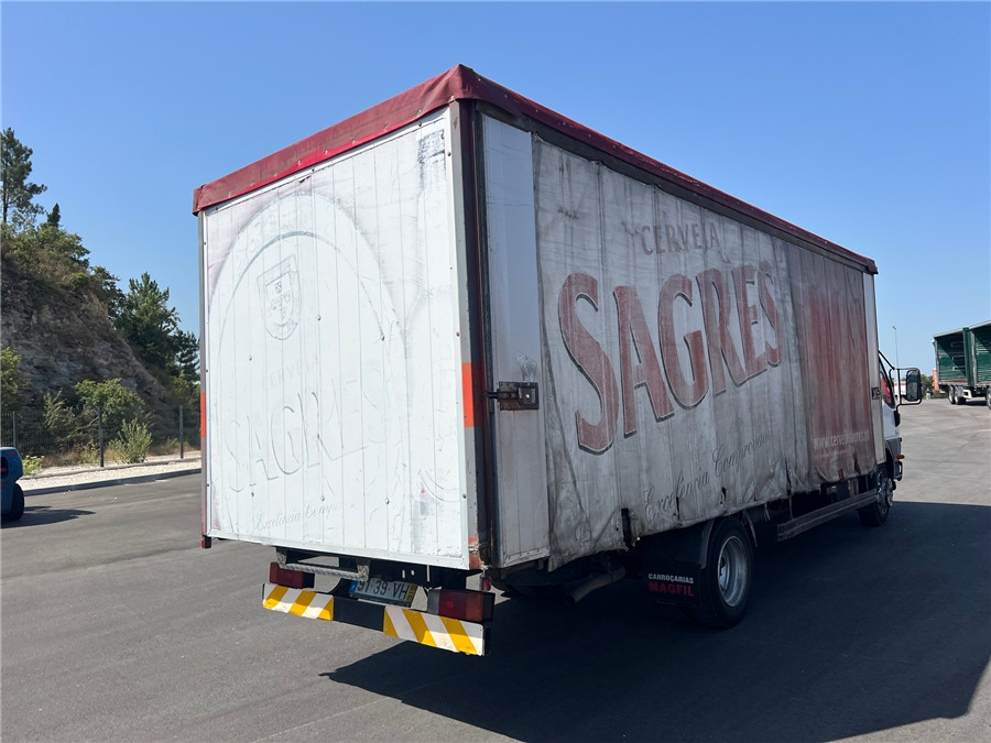 Mitsubishi FE659 - Curtainsider truck: picture 2 Mitsubishi FE659 - Curtainsider truck: picture 2