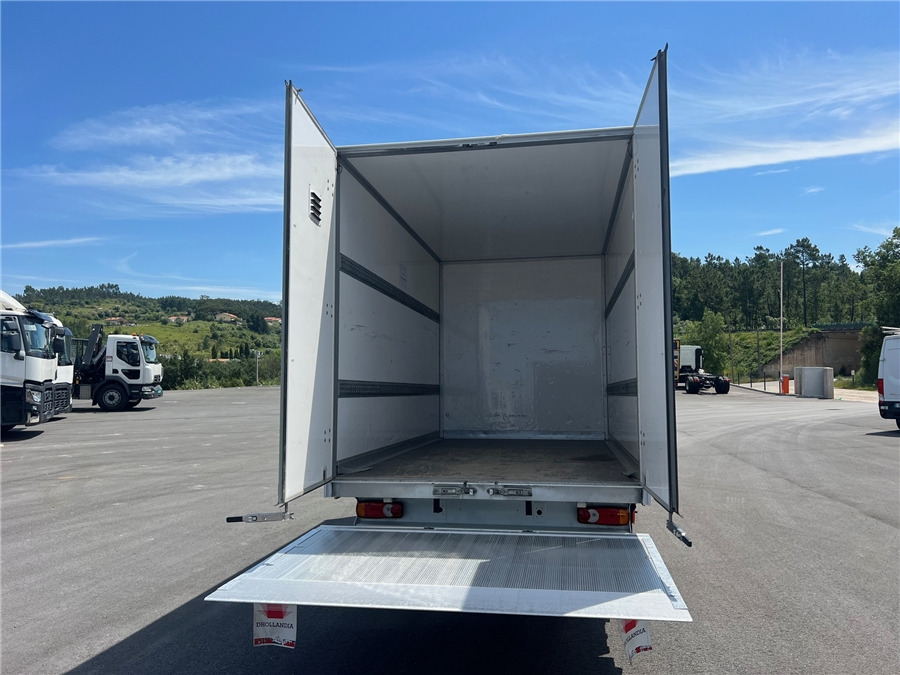 Box van PEUGEOT BOXER: picture 8