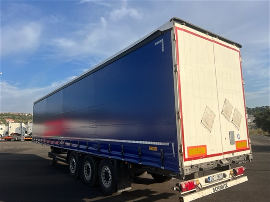 SCHMITZ CARGOBULL - Curtainsider semi-trailer: picture 3 SCHMITZ CARGOBULL - Curtainsider semi-trailer: picture 3